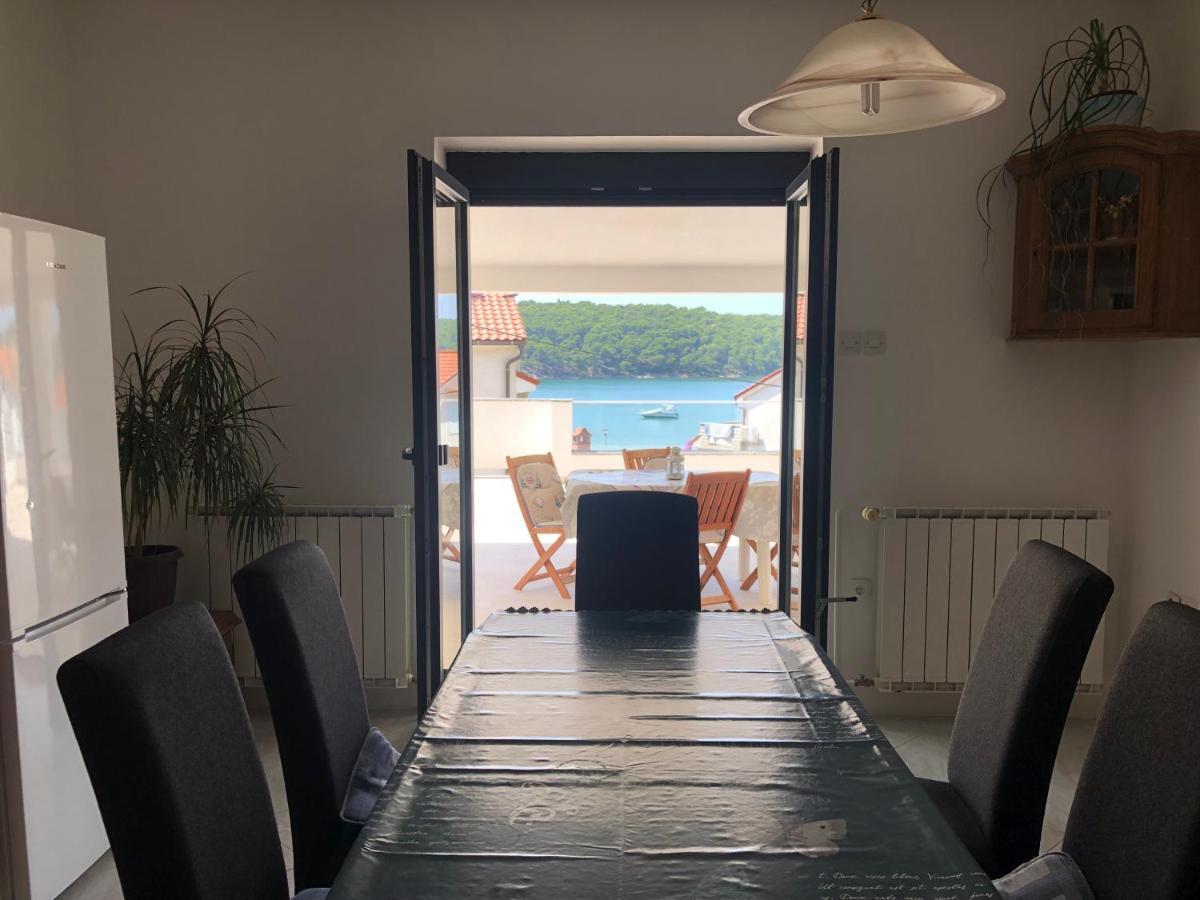 Apartments Palit Rab Εξωτερικό φωτογραφία